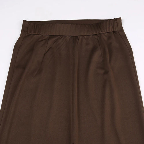Jupe longue marron fendue dans le dos